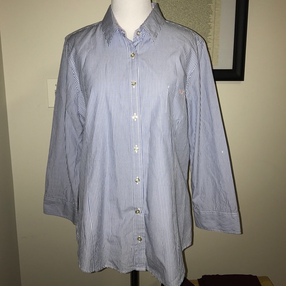 Vineyard vines pinstripe button down top size 12 - Picture 1 of 8